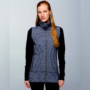 Lululemon Stride Jacket II Sz 10 In Coco Pique Black